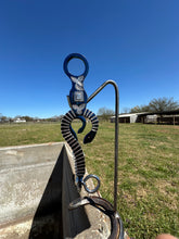Load image into Gallery viewer, Snake shank Half Breed Bit
