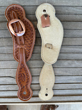 Load image into Gallery viewer, BM Spur Strap leather
