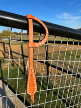 Load image into Gallery viewer, Headstall - Tooled Buckstitch
